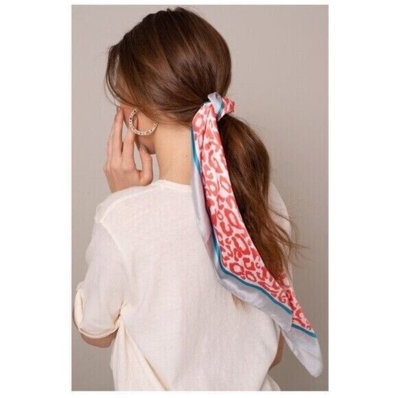 Square Scarf Hair Tie Neck Purse Accent Coral Silver Leopard Print NEW - Picture 2 of 3
